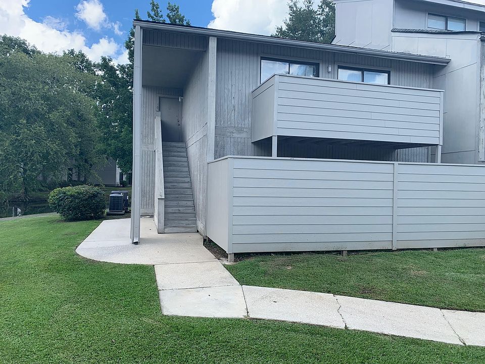 1st image of 801 Waterwood Dr