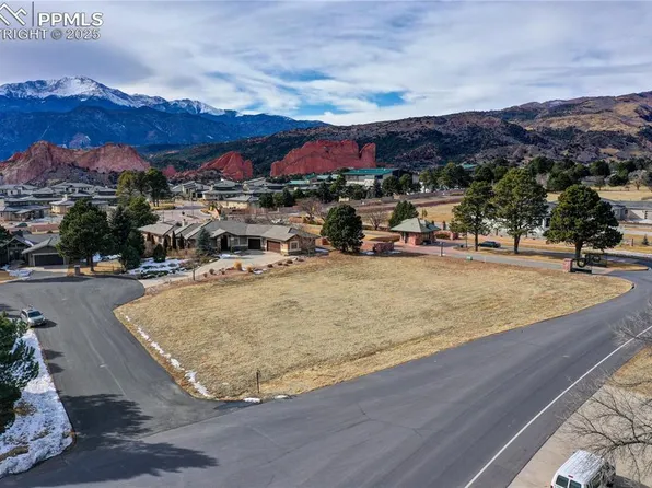 1970 Hill Ln, Colorado Springs, CO 80904