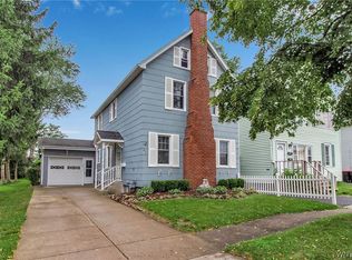 41 Wayne St, Depew, NY 14043