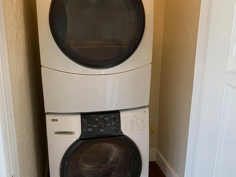 IN UNIT LAUNDRY CLOSET WITH ENERGY EFFICIENT WASHER AND DRYER