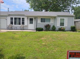 1420 Lane Ave, Galesburg, IL 61401