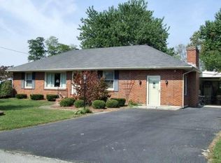 1017 3rd St, Mount Sterling, KY 40353