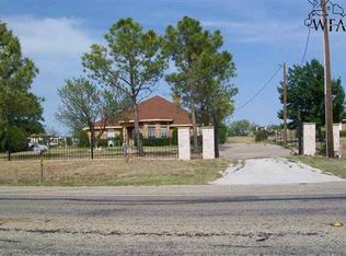 575 Fm 369 N, Iowa Park, TX 76367