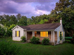 1905 Morecott Dr, Charleston, WV 25320