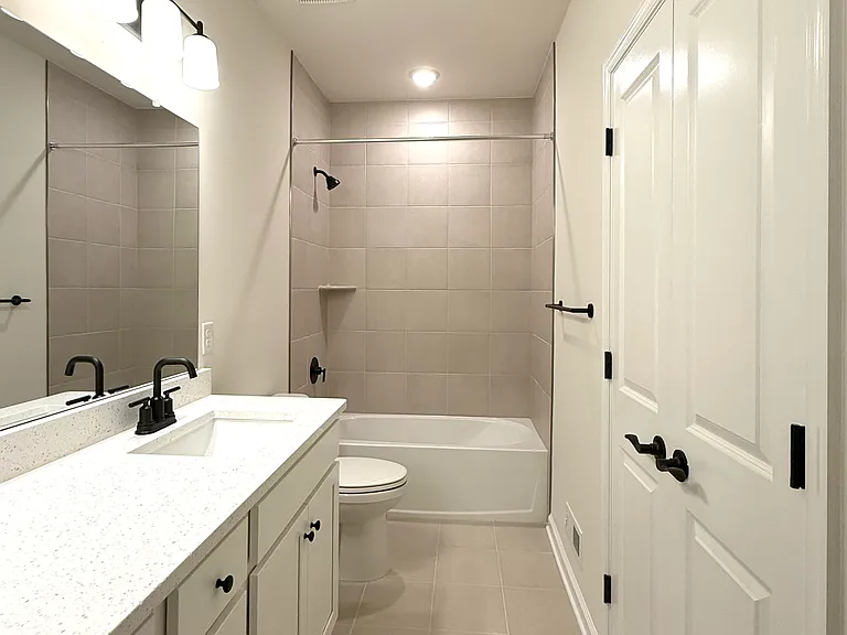 1209 Parker Blvd — Photo 9