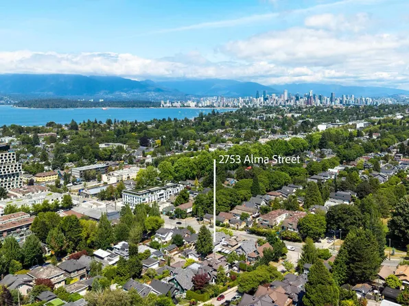 2753 Alma St, Vancouver, BC V6R 3S3