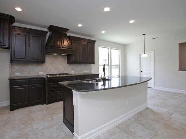 1059 Enchanted Rock Dr