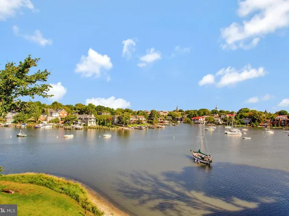 10 President Point Dr Unit A3, Annapolis, MD 21403
