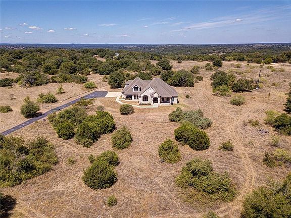 3rd image of 425 Indian Hills Trl