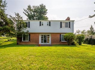 1831 Ridge Rd, South Park, PA 15129