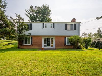 1831 Ridge Rd, South Park, PA, 15129