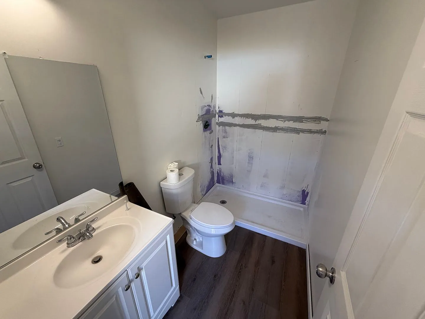4813 Almaguer Avenue #B — Photo 3
