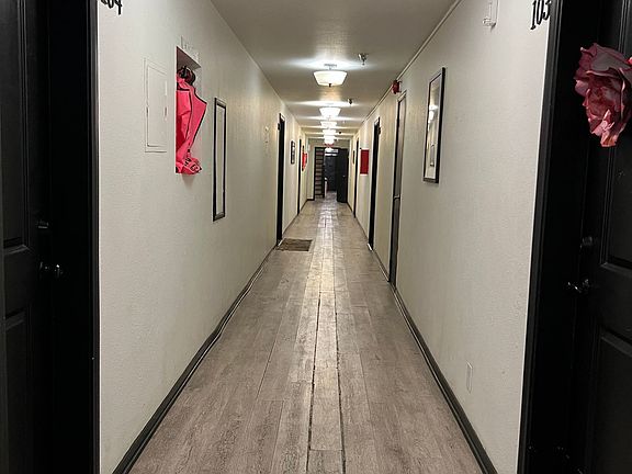 4th image of 324 S Catalina St APT 410
