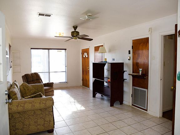 4th image of 406 Fontelieu Dr