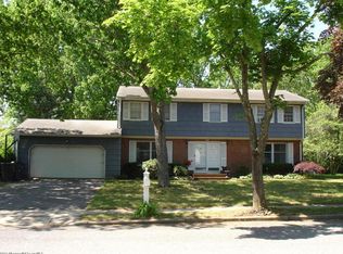 810 Mayo Dr, Toms River, NJ