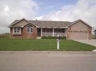 104 E 8th St, Haven, KS 67543