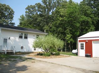 3557 County Line Rd, De Pere, WI 54115