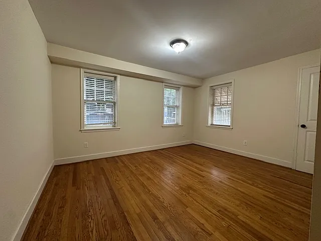 817 N Elm St #G — Photo 3