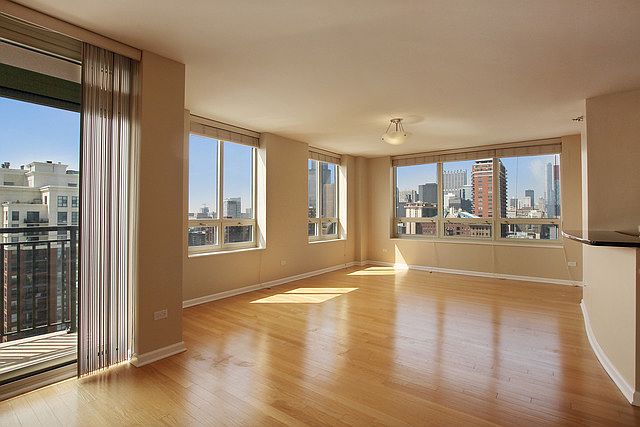 1st image of 1111 S Wabash Ave APT 1507