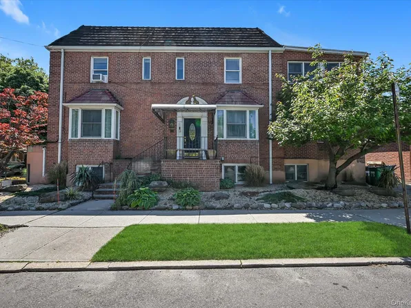 144-49 70th Avenue, Kew Garden Hills, NY 11367