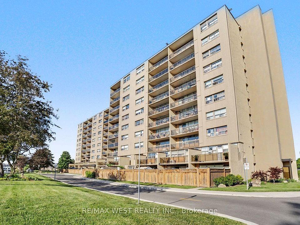 1st image of 15 Nicklaus Dr #807