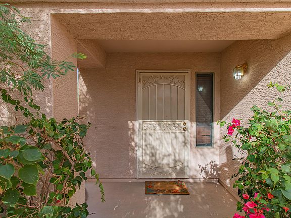 4th image of 2091 N Saint Bonita Ln