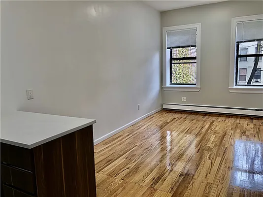 Rented by 18 REALTY | media 26