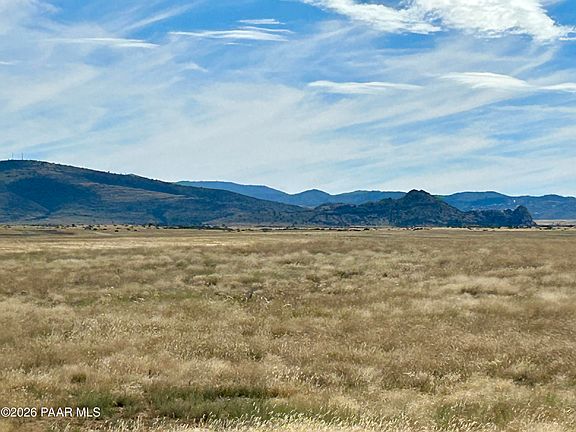 4th image of 8992 Barrel Mesa Rd