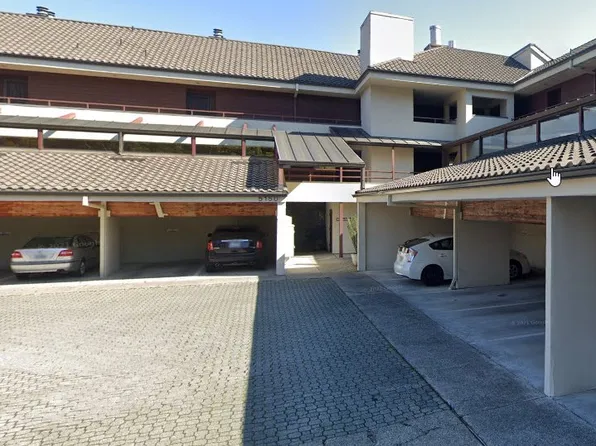 5150 S Landing Dr #301B2, Portland, OR 97239