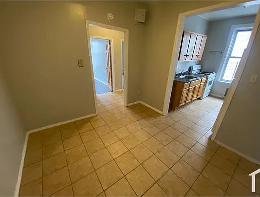 2135 Bruckner Blvd #2 — Photo 1