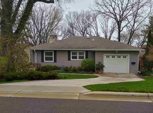 4324 Hillcrest Cir, Madison, WI 53705