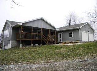 22561 Wagner Rd, Easton, KS 66020
