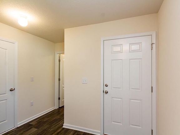 5th image of 330 Ashby Landing Way