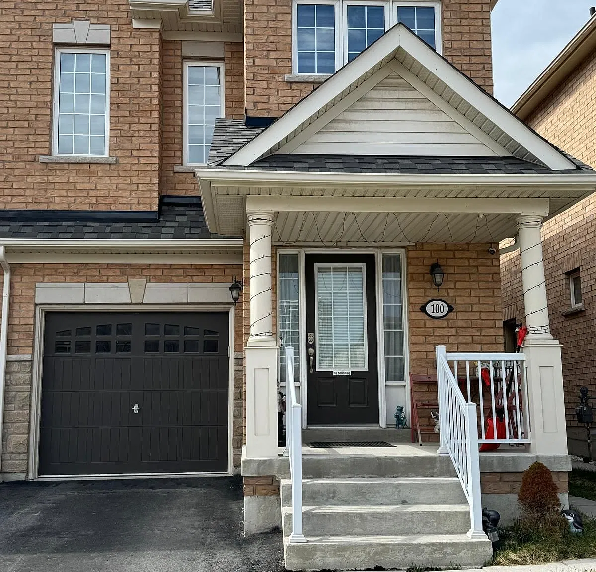 4 bed, $2,950 — Photo 1