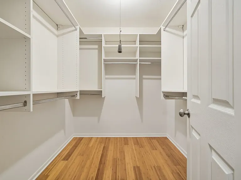 2456 Cobblewood Dr — Photo 5