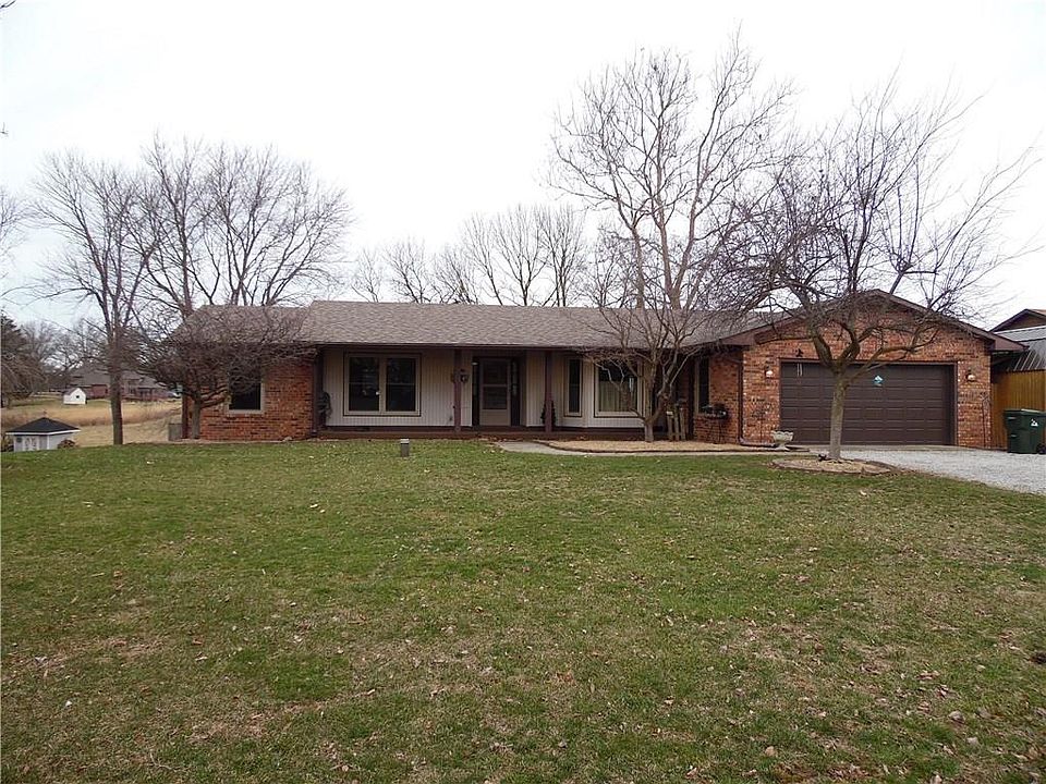 1st image of 454 E Edgewood Dr