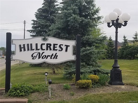 4th image of 34 N Hill Dr