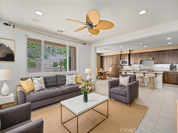 4059 Ash St, Lake Elsinore, CA 92530