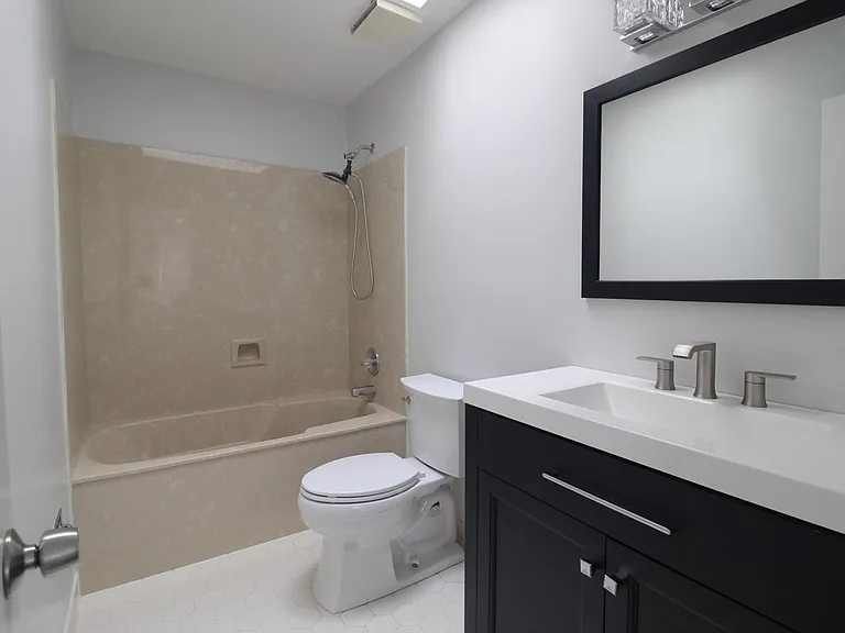 114 Gleneagles Dr — Photo 28