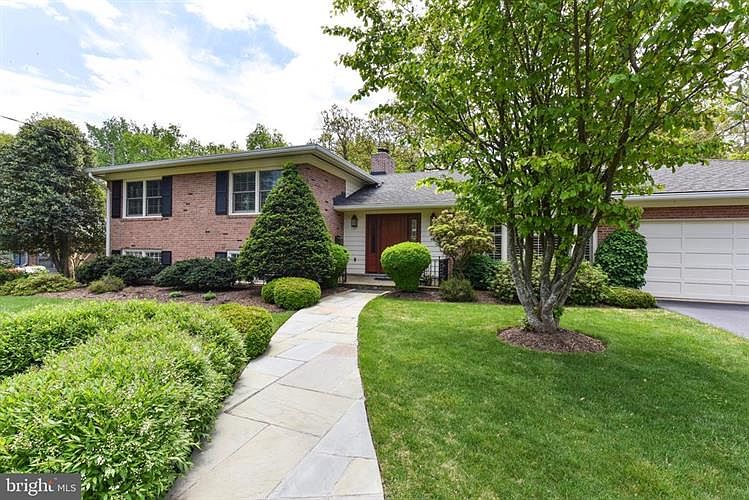 1st image of 1213 Belle Vista Dr