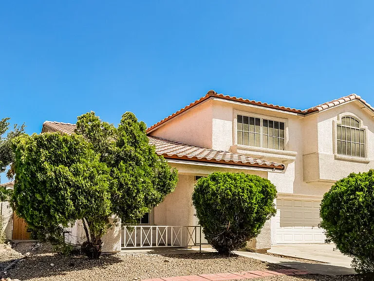 6306 Wild Strawberry Ln — Photo 4