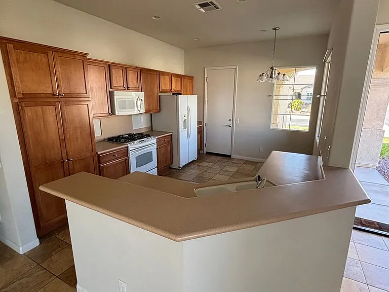 19477 Sunrise Rd — Photo 16