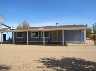 10425 Coleridge Rd, Oak Hills, CA 92344