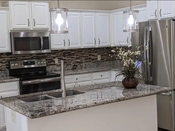 8760 N Norway Spruce Rd, Tucson, AZ 85743