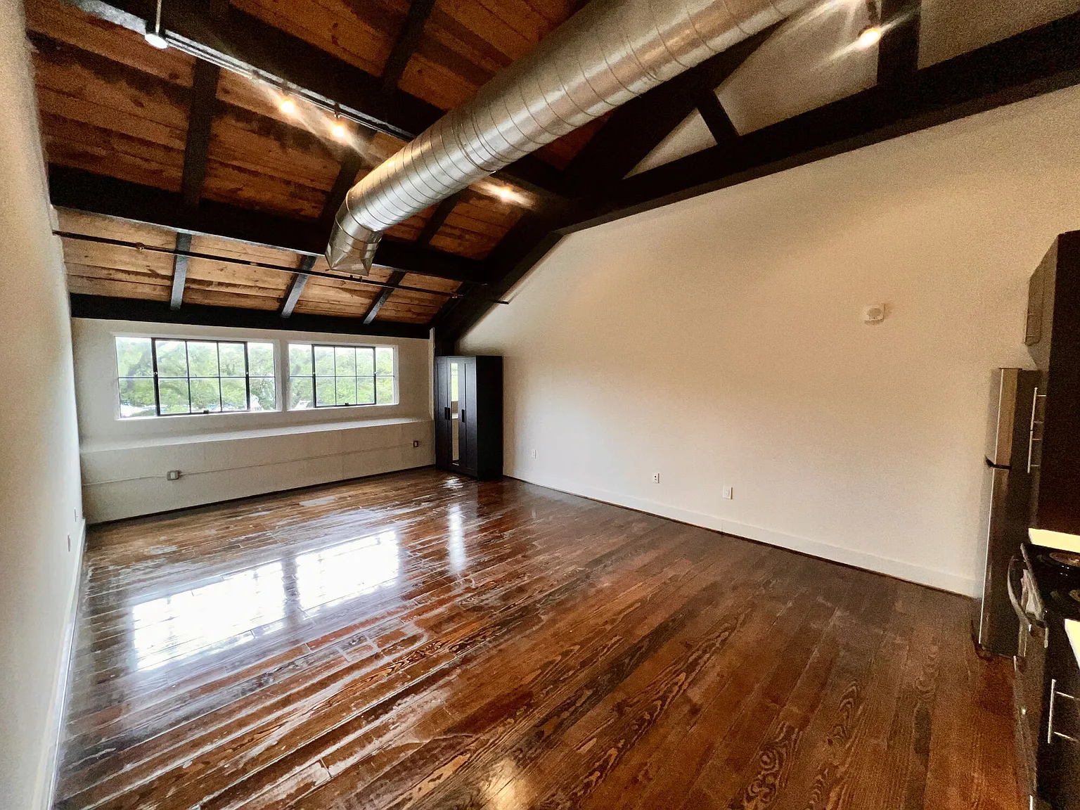 The Sanctuary Lofts — Photo 4