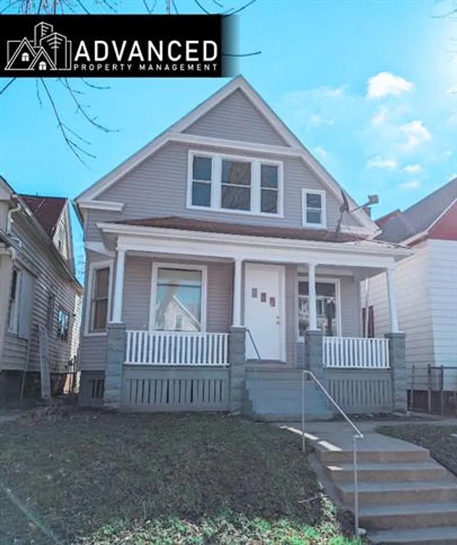 2954 North 18th Street — Photo 1