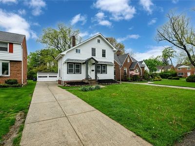 1268 Oakland Dr, Lyndhurst, OH, 44124