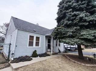 6934 W 96th St, Oak Lawn, IL 60453