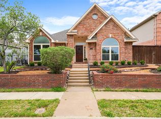 411 Red River Trl, Irving, TX 75063