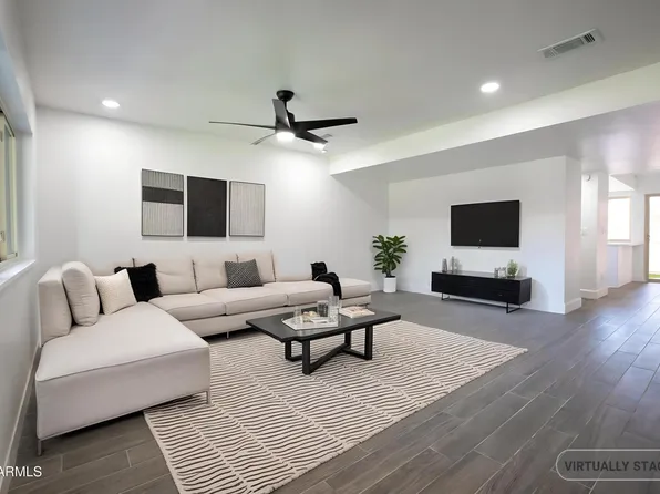 1550 N STAPLEY Drive #31, Mesa, AZ 85203